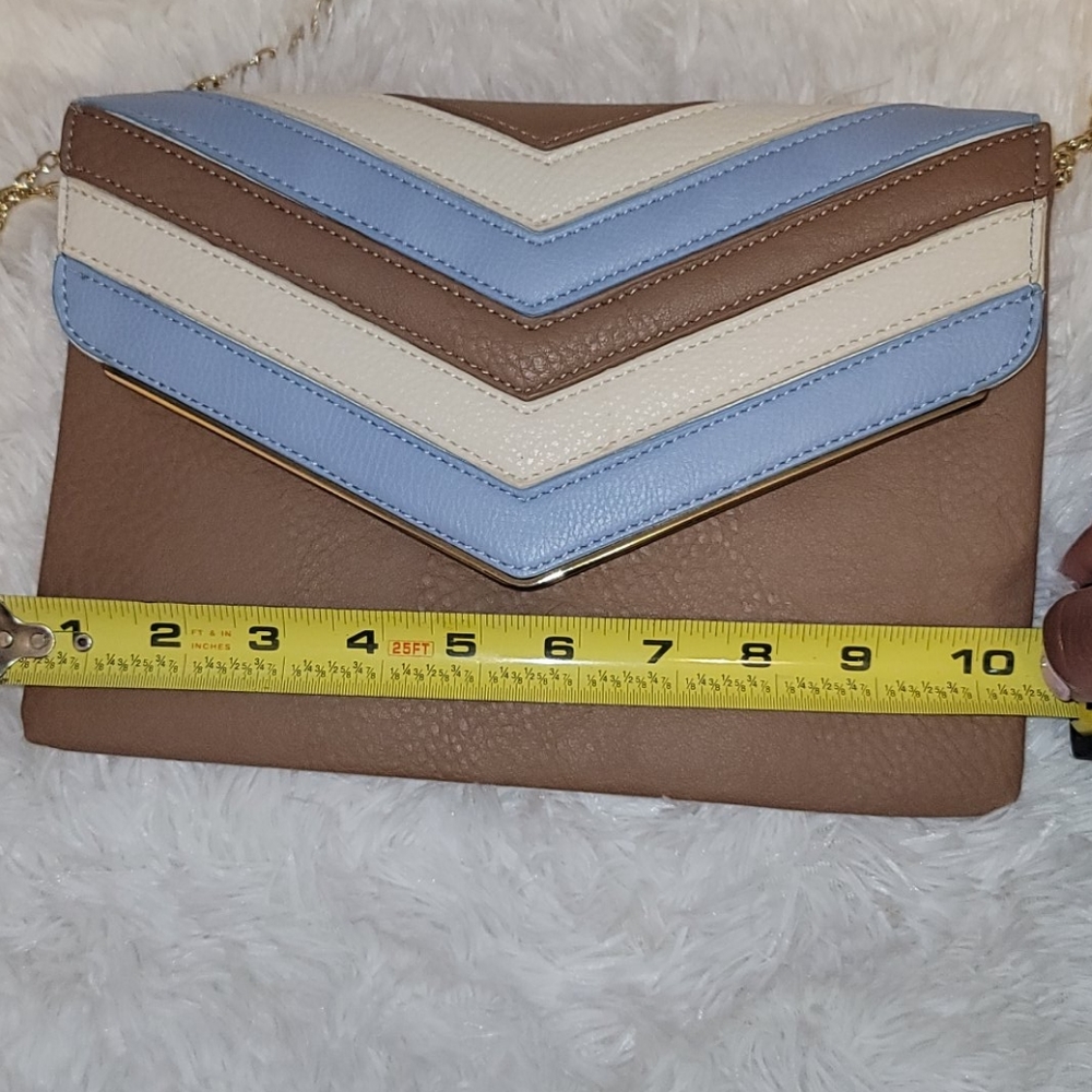 Multicolored Envelope Bag - Picture 13 of 14